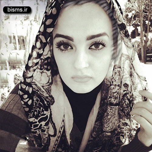 عکس نیلوفر پارسا و مادرش