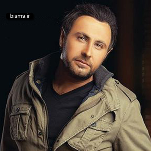 عکس لباس جالب محمد علیزاده در کنسرتش