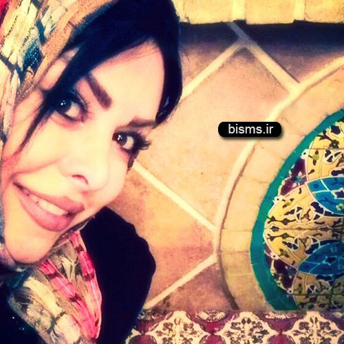 عکس دیده نشده و جدید فلور نظری و پسرش در پاریس